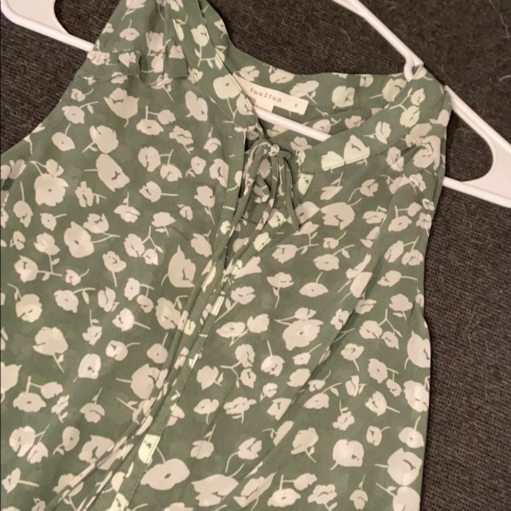 Tank top shirt!